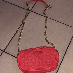 Betsey Johnson Bags - Betsy Johnson body cross bag Betsey Johnson Bags - Betsy Johnson body cross bag